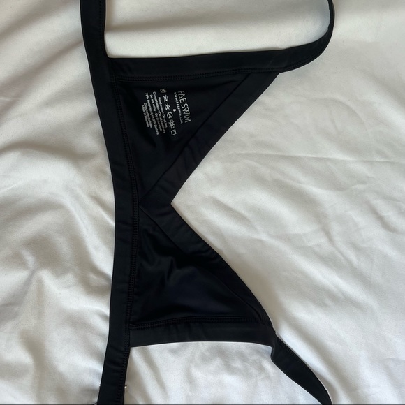 Fae house swim lais top onyx - Picture 9 of 9